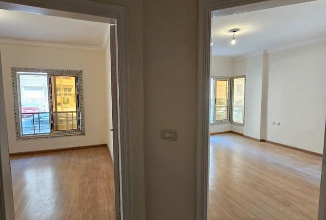 8143327 - Property Image 2