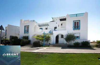 Penthouse - 3 Bedrooms - 3 Bathrooms for sale in Mountain View - Ras Al Hekma - North Coast
