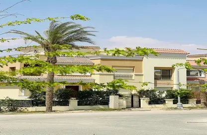 iVilla - 3 Bedrooms - 2 Bathrooms for sale in New Heliopolis Compounds - New Heliopolis - Cairo