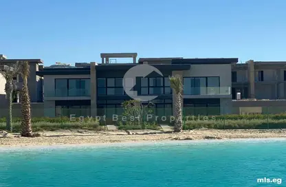 Chalet - 3 Bedrooms - 4 Bathrooms for sale in Swan Lake - Qesm Ad Dabaah - North Coast