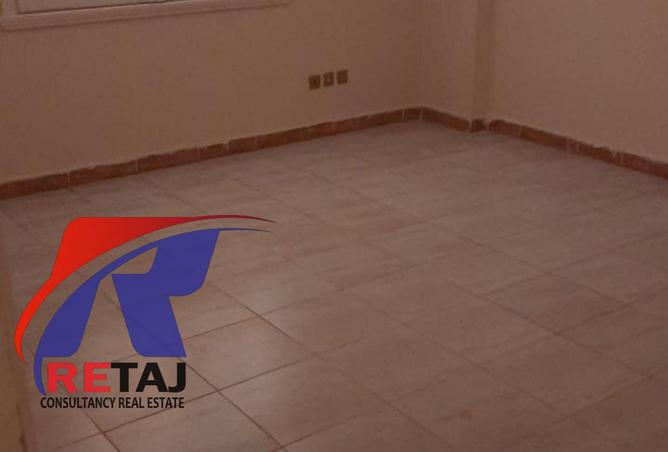 8086600 - Property Main Image
