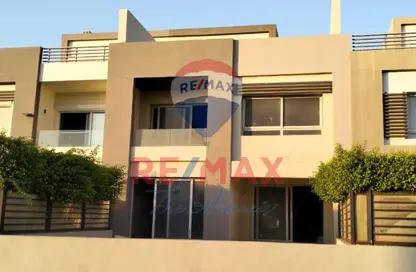 Townhouse - 5 Bedrooms - 4 Bathrooms for sale in Hyde Park - 5th Settlement Compounds - The 5th Settlement - New Cairo City - Cairo