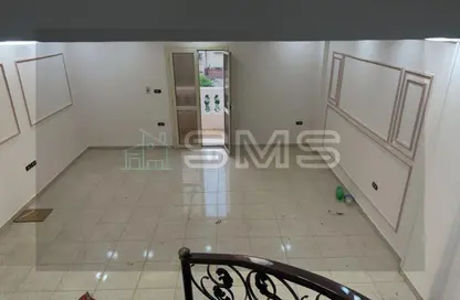 Penthouse - 4 Bedrooms - 3 Bathrooms for rent in Street 33 - District 1 - The 5th Settlement - New Cairo City - Cairo