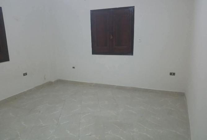8303058 - Property Image 2
