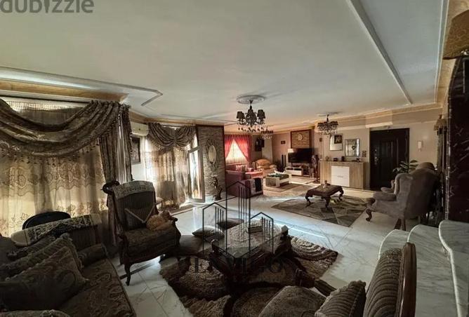 8090296 - Property Image 2