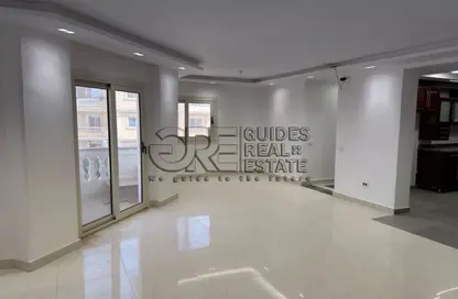 شقة - 3 غرف نوم - 2 حمامات للبيع في طيبة جاردنز - التوسعات الشمالية - مدينة 6 أكتوبر - الجيزة