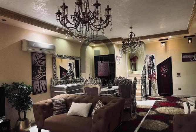 8350200 - Property Image 3