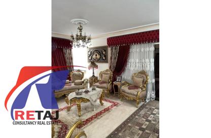 شقة - 3 غرف نوم - 2 حمامات للبيع في شارع محيي الدين عبد الحميد - المنطقة الثامنة - مدينة نصر - القاهرة