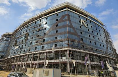 Office Space - Studio - 1 Bathroom for sale in The 5th Settlement - New Cairo City - Cairo