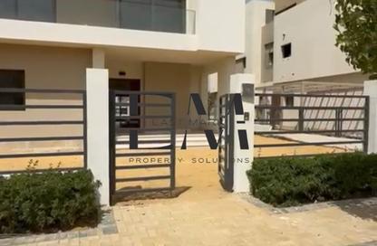 فيلا - 3 غرف نوم - 4 حمامات للبيع في مون ريزيدنس - فيفث سكوير - التجمع الخامس - مدينة القاهرة الجديدة - القاهرة