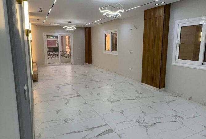 8433227 - Property Image 2