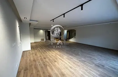 دوبلكس - 4 غرف نوم - 4 حمامات للايجار في نيو جيزة - طريق مصر اسكندرية الصحراوي - مدينة 6 أكتوبر - الجيزة