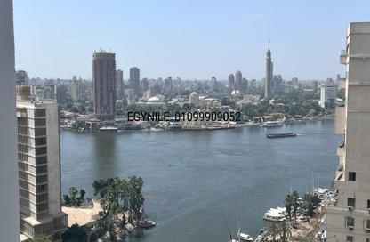 شقة - 4 غرف نوم - 4 حمامات للبيع في جاردن سيتي - القاهرة
