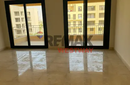 شقة - 2 غرف نوم - 3 حمامات للايجار في أو ويست - كمبوندات 6 أكتوبر - مدينة 6 أكتوبر - الجيزة