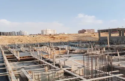 Apartment - 1 Bedroom - 1 Bathroom for sale in Ganoob El Acadimia - New Cairo City - Cairo