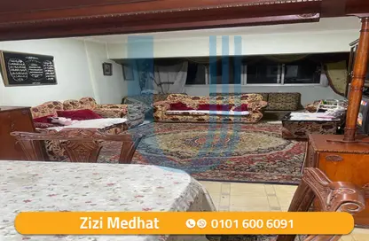 Apartment - 2 Bedrooms - 2 Bathrooms for sale in Sidi Gaber St. - Sidi Gaber - Hay Sharq - Alexandria