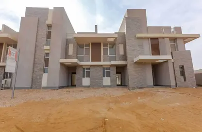 Villa - 5 Bedrooms - 6 Bathrooms for sale in Al Maqsad - New Capital Compounds - New Capital City - Cairo