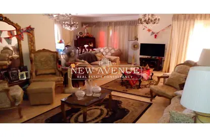 Duplex - 3 Bedrooms - 3 Bathrooms for sale in Ahmed Shawky Axis - El Banafseg 1 - El Banafseg - New Cairo City - Cairo