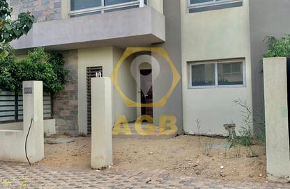 Villa - 6 Bedrooms - 4 Bathrooms for sale in Hyde Park - 5th Settlement Compounds - The 5th Settlement - New Cairo City - Cairo