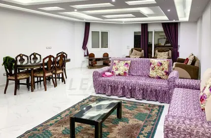 Apartment - 3 Bedrooms - 3 Bathrooms for rent in Mohamed Fawzy Moaz St. - Smouha - Hay Sharq - Alexandria