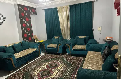 شقة - 3 غرف نوم - 2 حمامات للايجار في شارع 300 - المعادي الجديدة - حي المعادي - القاهرة