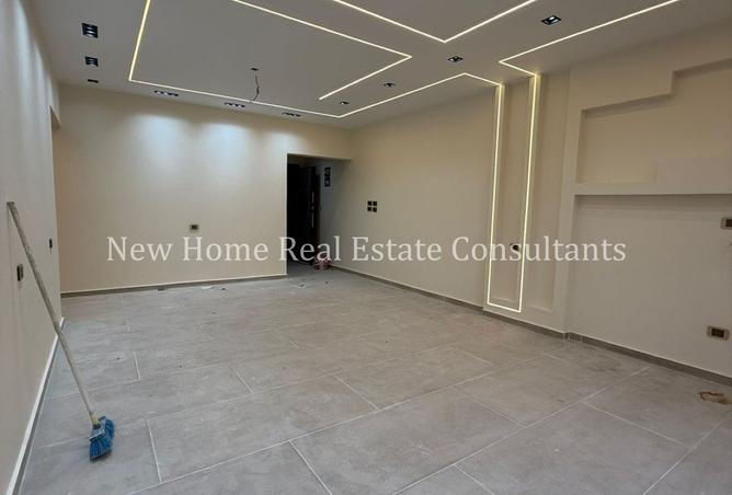 8251388 - Property Image 2