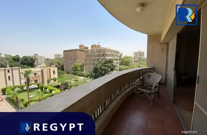 Apartment - 4 Bedrooms - 3 Bathrooms for sale in Sarayat Al Maadi - Hay El Maadi - Cairo