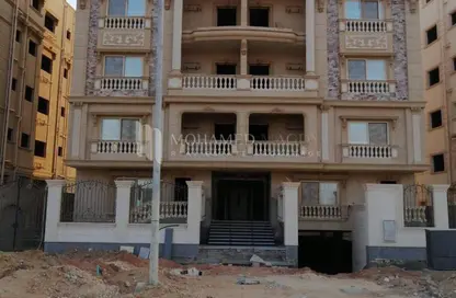 شقة - 4 غرف نوم - 3 حمامات للبيع في الحي 300 - التوسعات الشمالية - مدينة 6 أكتوبر - الجيزة