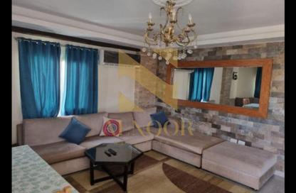 Apartment - 2 Bedrooms - 1 Bathroom for rent in Central St. - 1st District - 6 October City - Giza