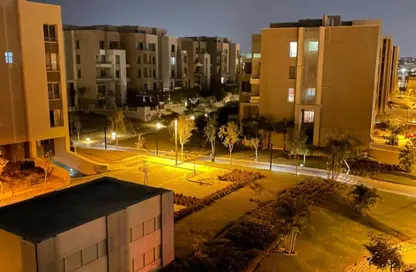 Apartment - 2 Bedrooms - 2 Bathrooms for sale in Village Gardens Katameya - 5th Settlement Compounds - The 5th Settlement - New Cairo City - Cairo