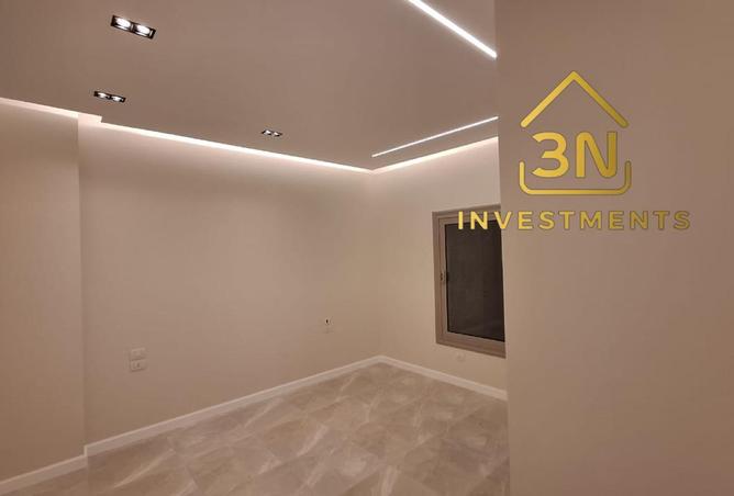 8163446 - Property Image 2