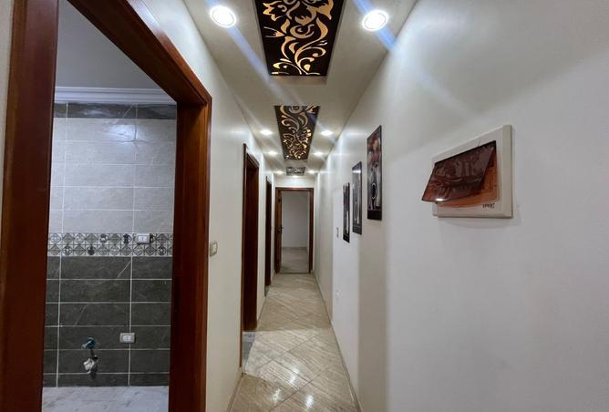 8092563 - Property Image 2
