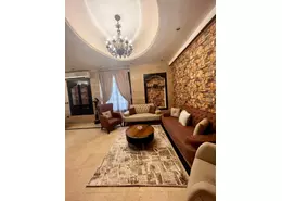 Apartment - 2 Bedrooms - 1 Bathroom for rent in Garden City St. - Garden City - Cairo