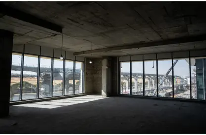Office Space - Studio - 1 Bathroom for sale in Golden Gate - South Teseen St. - The 5th Settlement - New Cairo City - Cairo