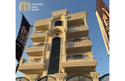 Apartment - 3 Bedrooms - 3 Bathrooms for sale in Al Nawadi St - Hadayek October - 6 October City - Giza