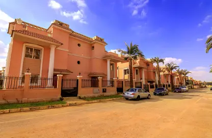 Twin House - 4 Bedrooms - 4 Bathrooms for sale in Cleopatra Palace - 5th District - Shorouk City - Cairo