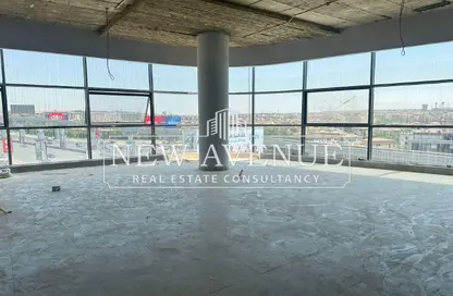 Office Space - Studio - 1 Bathroom for rent in Concord Plaza - South Investors Area - New Cairo City - Cairo