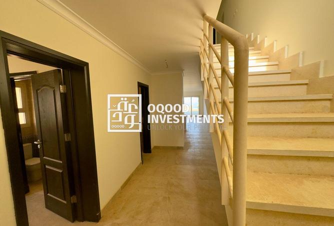 8394215 - Property Image 2