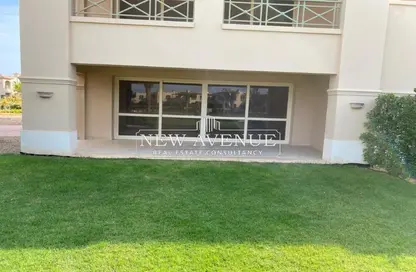 شاليه - 3 غرف نوم - 3 حمامات للبيع في لافيستا جاردنز - لافيستا - العين السخنة - السويس