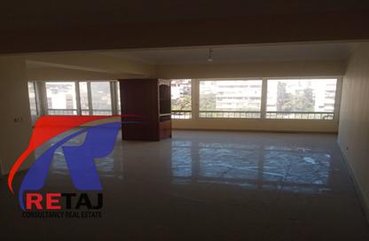Apartment - 2 Bedrooms - 2 Bathrooms for sale in Mousa Ibn Naseer St. - Al Hadiqah Al Dawliyah - 7th District - Nasr City - Cairo