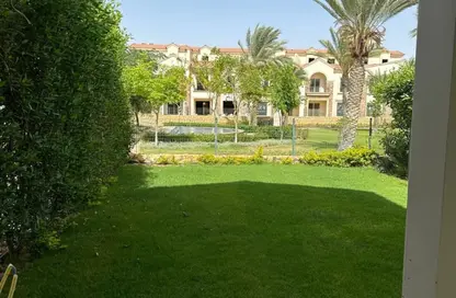 فيلا - 8 غرف نوم - 8 حمامات للبيع في ديفينا جاردنز - الحي الثالث غرب - مدينة الشروق - القاهرة