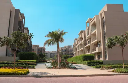 Apartment - 2 Bedrooms - 2 Bathrooms for sale in Moon Residences - Fifth Square - The 5th Settlement - New Cairo City - Cairo