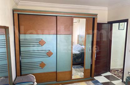 Apartment - 3 Bedrooms - 1 Bathroom for sale in Shaarawy St. - Laurent - Hay Sharq - Alexandria
