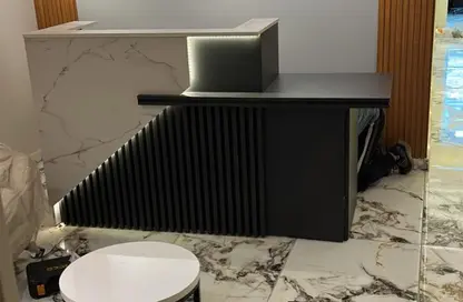 Clinic - Studio - 1 Bathroom for rent in The Gate Plaza Mall - 10th District - Sheikh Zayed City - Giza