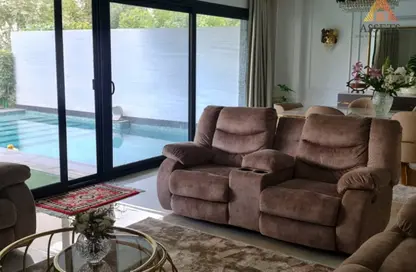 Apartment - 3 Bedrooms - 3 Bathrooms for sale in Lake View Residence - 5th Settlement Compounds - The 5th Settlement - New Cairo City - Cairo