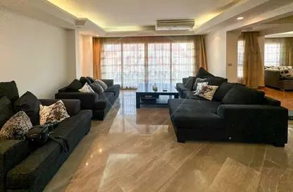 شقة - 4 غرف نوم - 3 حمامات للبيع في جناكليس - حي شرق - الاسكندرية