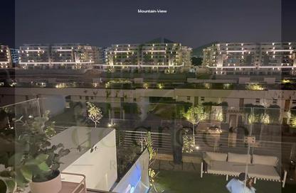 Apartment - 2 Bedrooms - 2 Bathrooms for sale in Mountain View iCity - 5th Settlement Compounds - The 5th Settlement - New Cairo City - Cairo