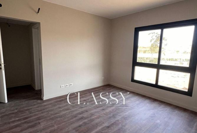 8400725 - Property Image 3