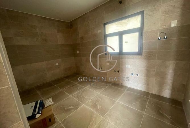 8023946 - Property Image 2
