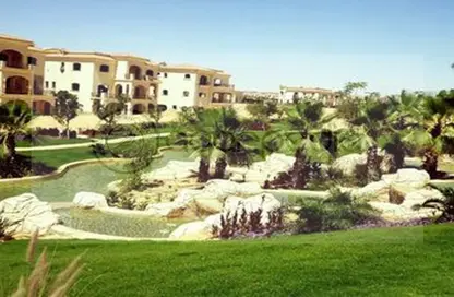 فيلا - 6 غرف نوم - 6 حمامات للبيع في فيلار - المستثمرين الشمالية - مدينة القاهرة الجديدة - القاهرة